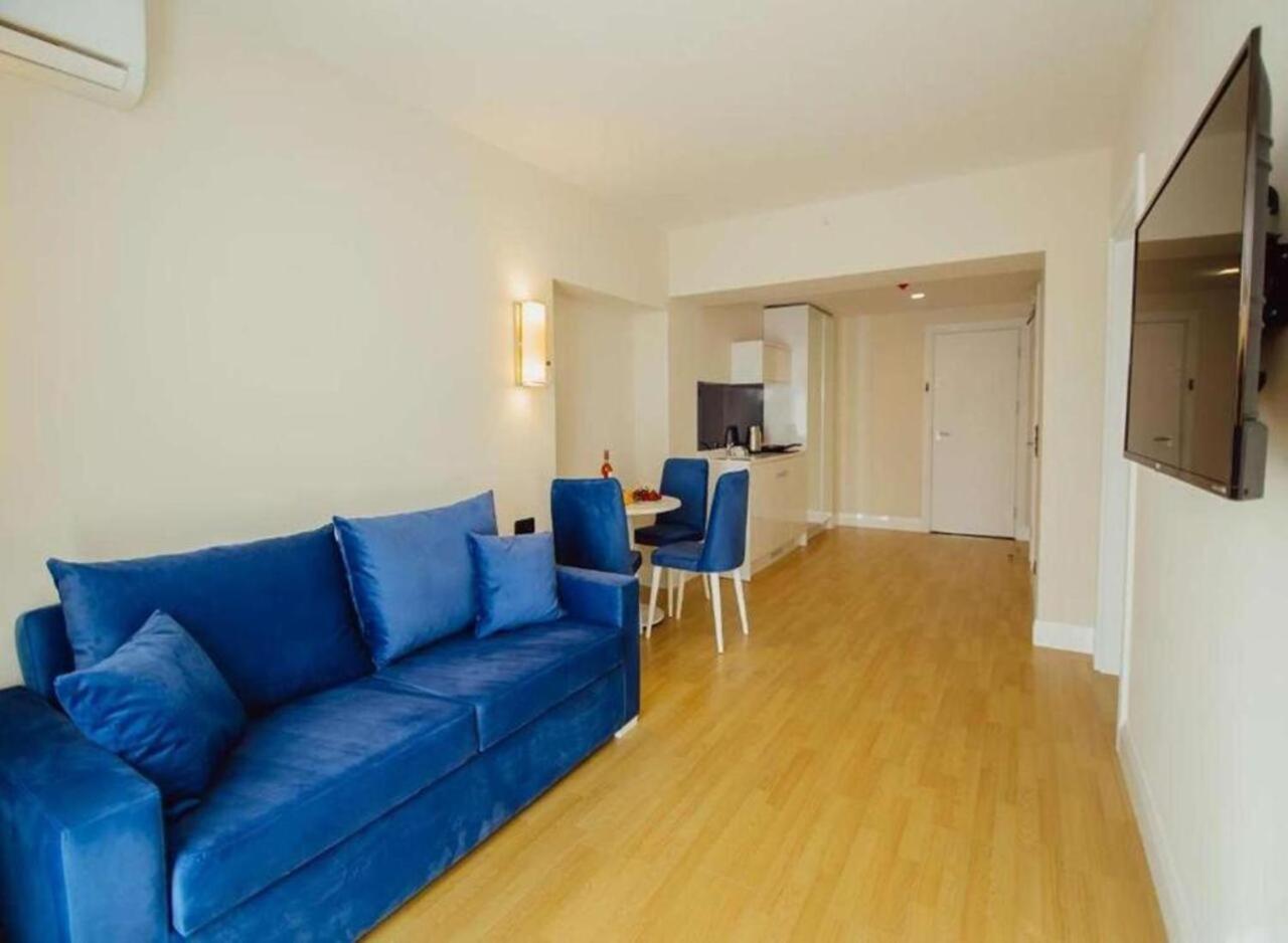 Holiday In Orbi Apartment บาทูมิ ภายนอก รูปภาพ